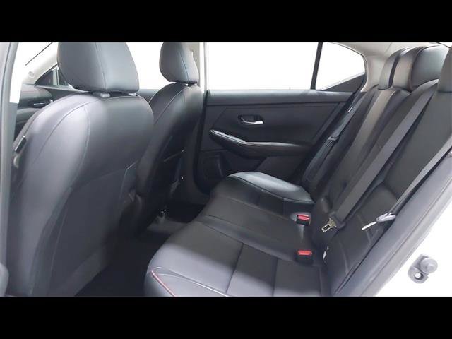 Used 2025 Nissan Sentra SR w/ SR Premium Package FWD image 20