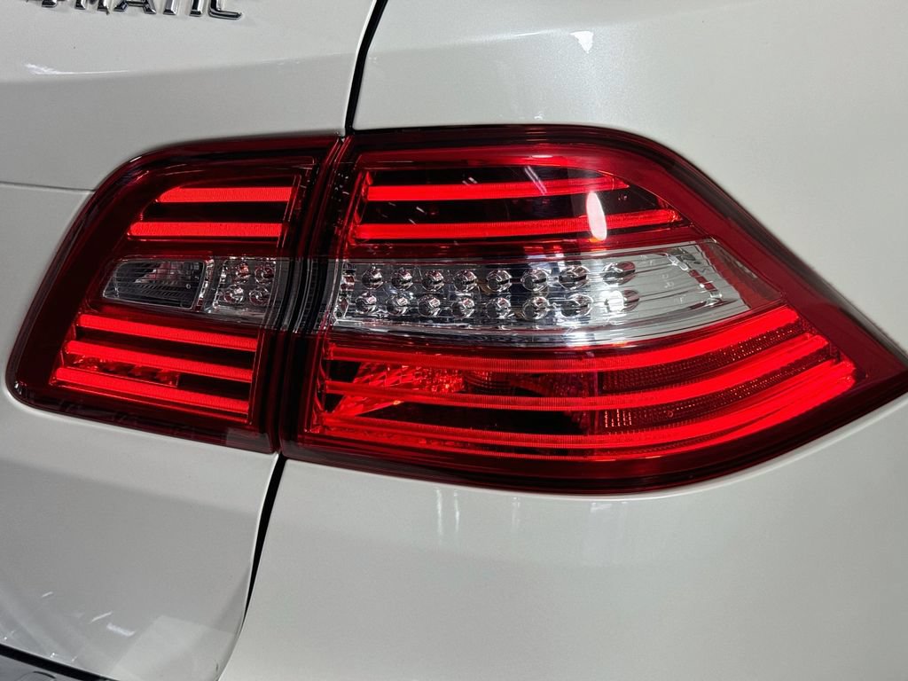 Used 2015 Mercedes-Benz ML 350 4MATIC image 34