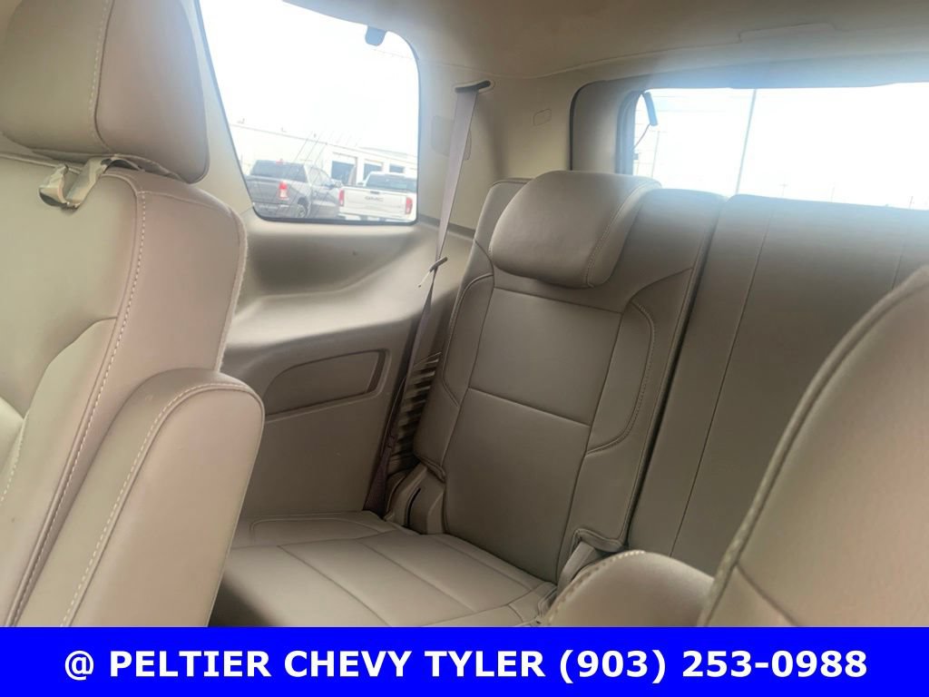 Used 2020 Chevrolet Tahoe LT w/ Luxury Package RWD image 15