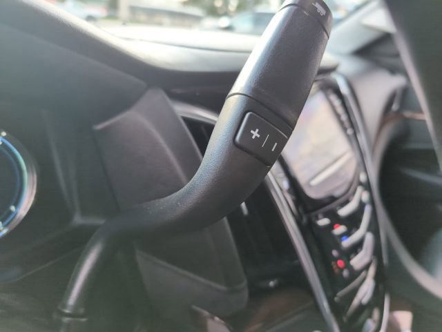 Used 2019 Cadillac Escalade Premium Luxury image 22