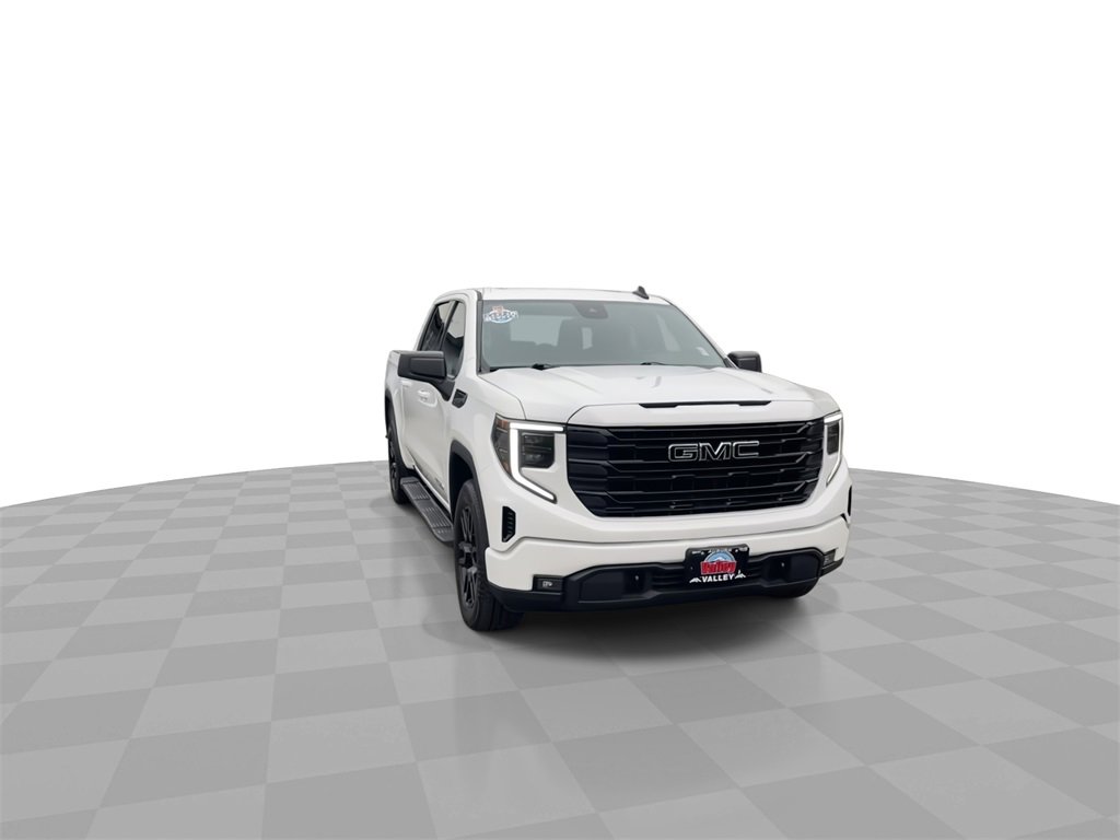 Used 2022 GMC Sierra 1500 Elevation w/ LPO, Elevation Black Package image 2