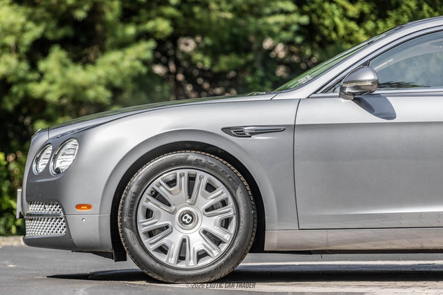Used 2014 Bentley Flying Spur W12 AWD/4WD image 4