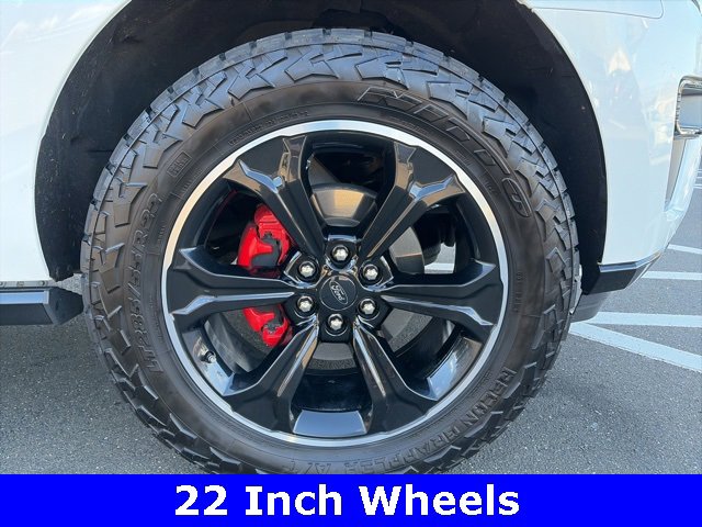 Used 2023 Ford Expedition Limited image 2