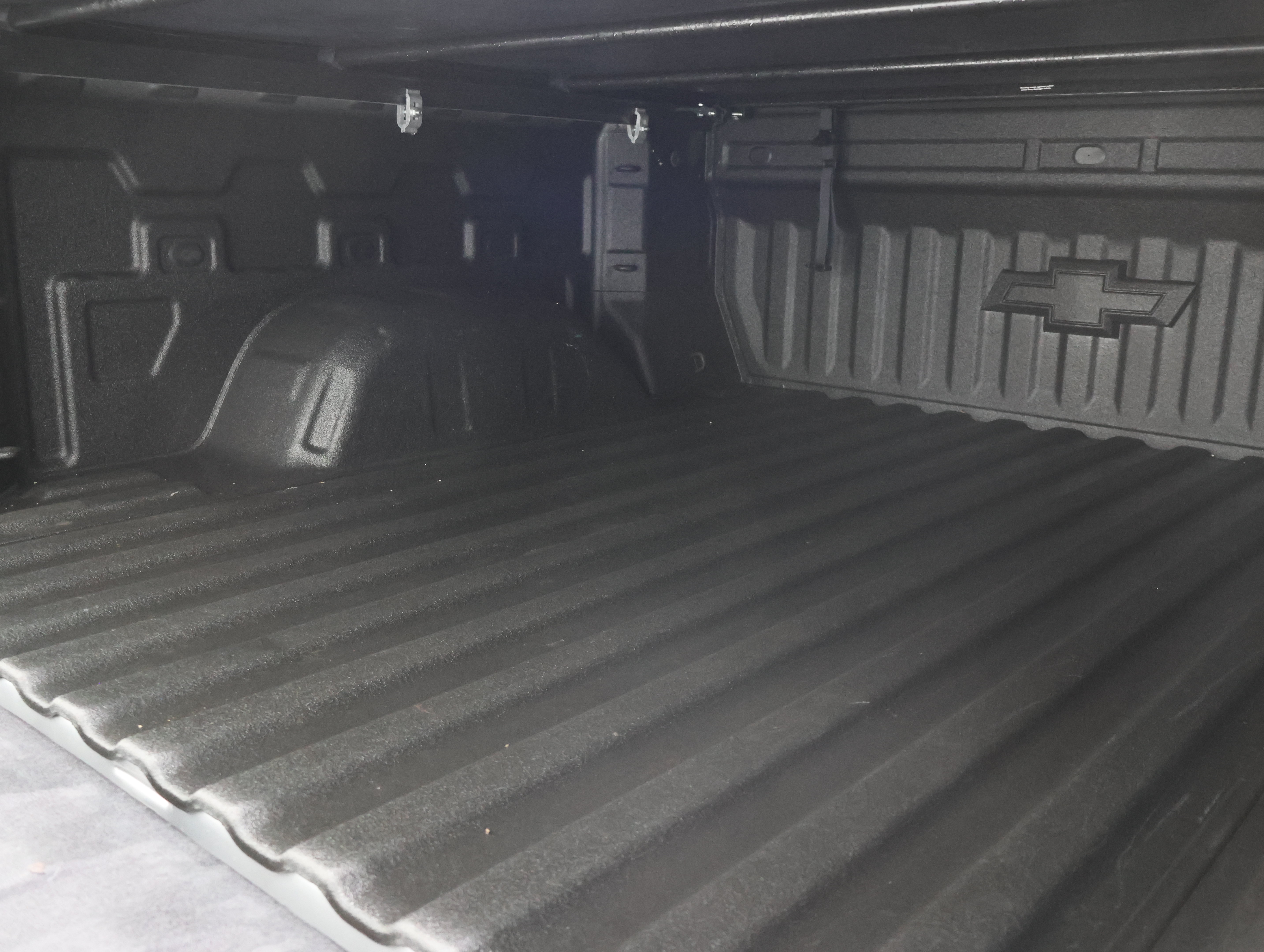 Used 2019 Chevrolet Silverado 1500 LT w/ All-Star Edition AWD/4WD image 5