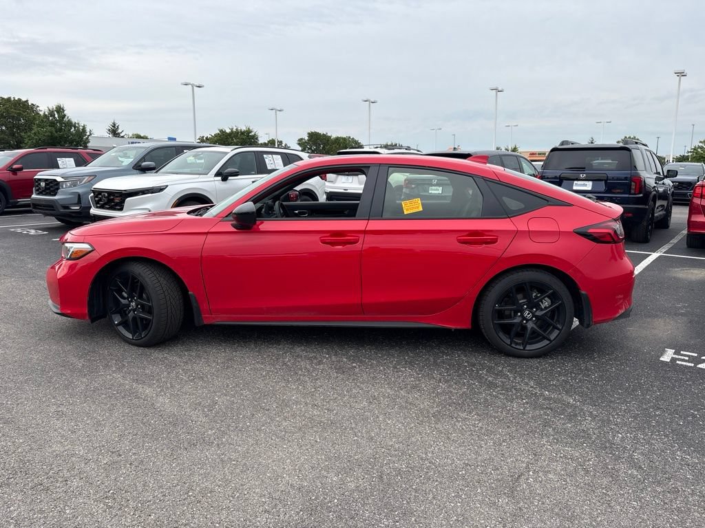Used 2025 Honda Civic Sport image 8