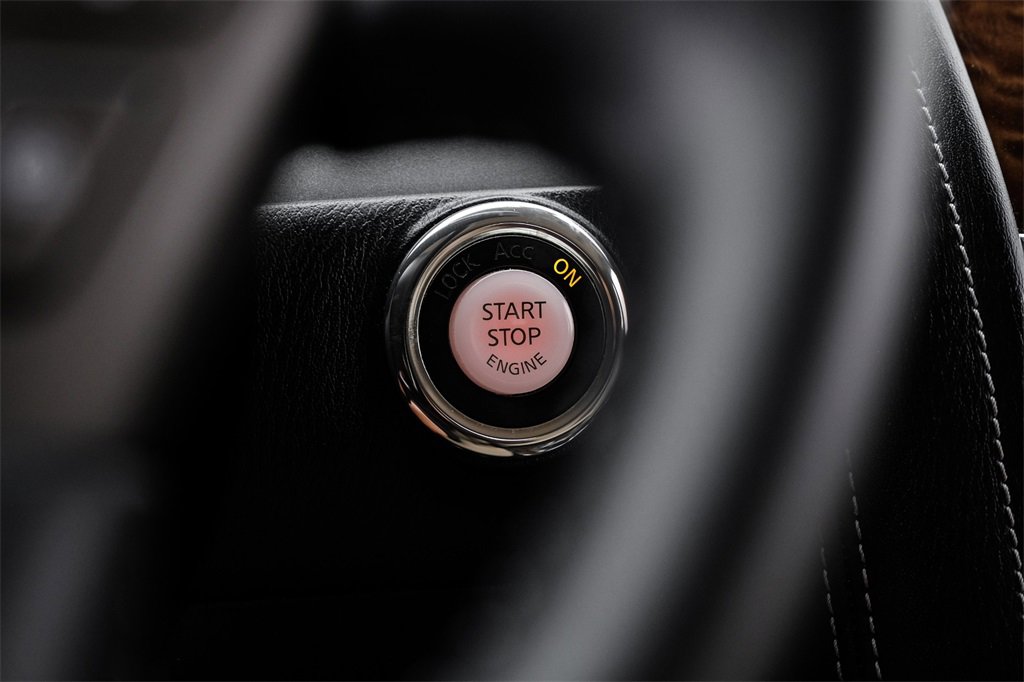 Used 2017 Nissan Armada Platinum w/ Captain Seat Package image 18