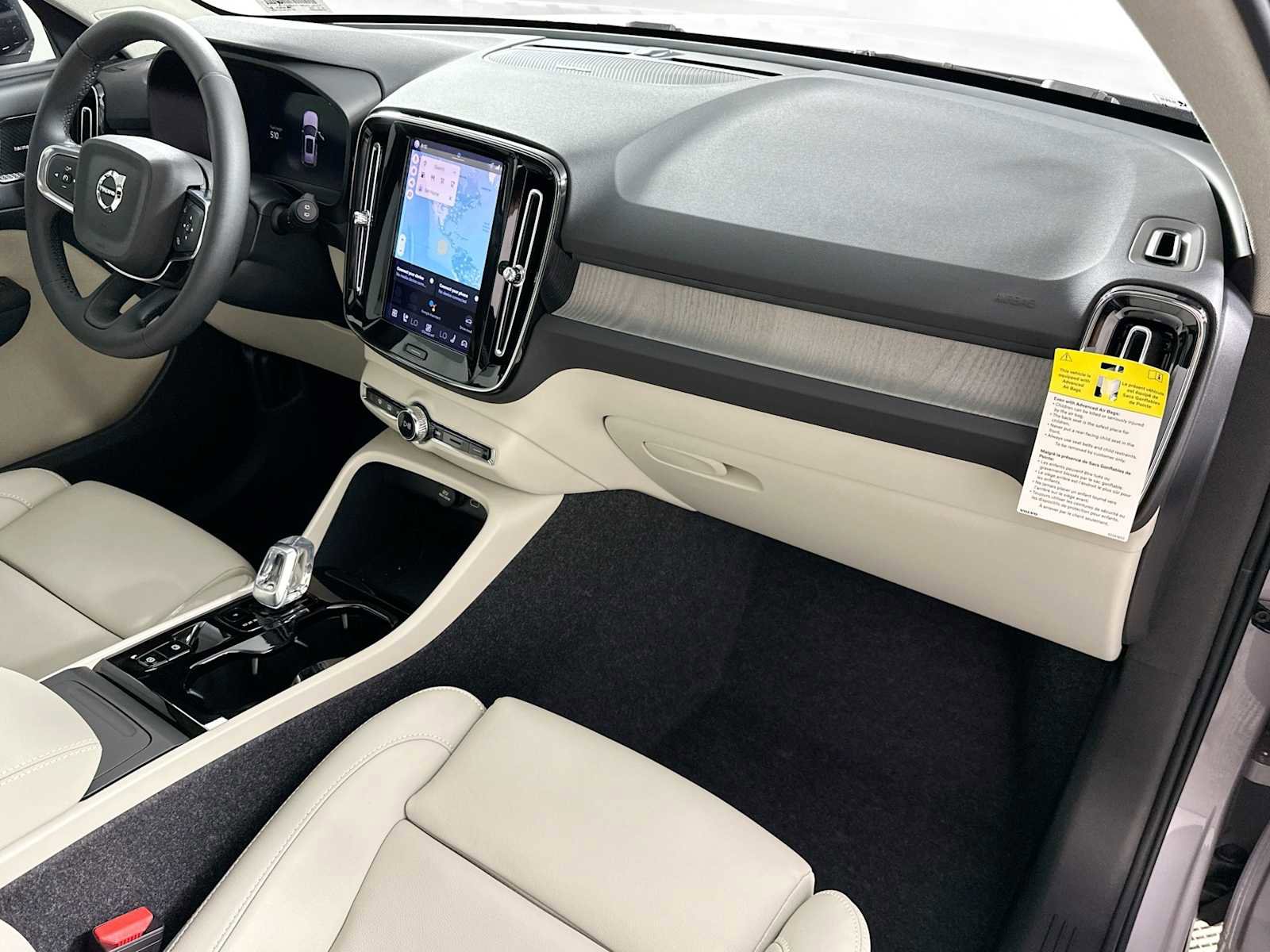 New 2026 Volvo XC40 B5 Ultra w/ Climate Package image 27