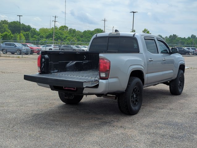 Used 2023 Toyota Tacoma SR AWD/4WD image 5