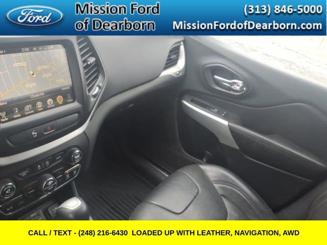 Used 2018 Jeep Cherokee Overland AWD/4WD image 15