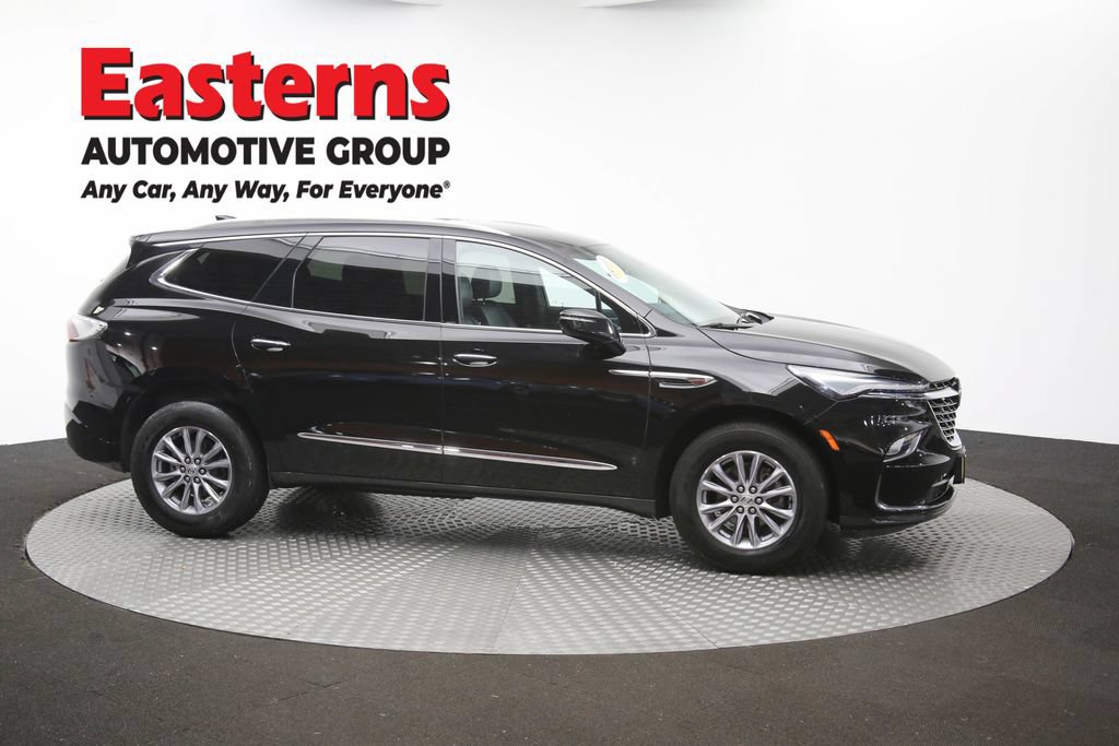 Used 2023 Buick Enclave Essence FWD image 50