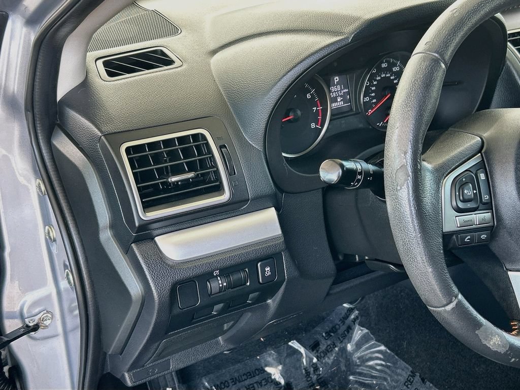 Used 2017 Subaru Crosstrek 2.0i Premium AWD/4WD image 10