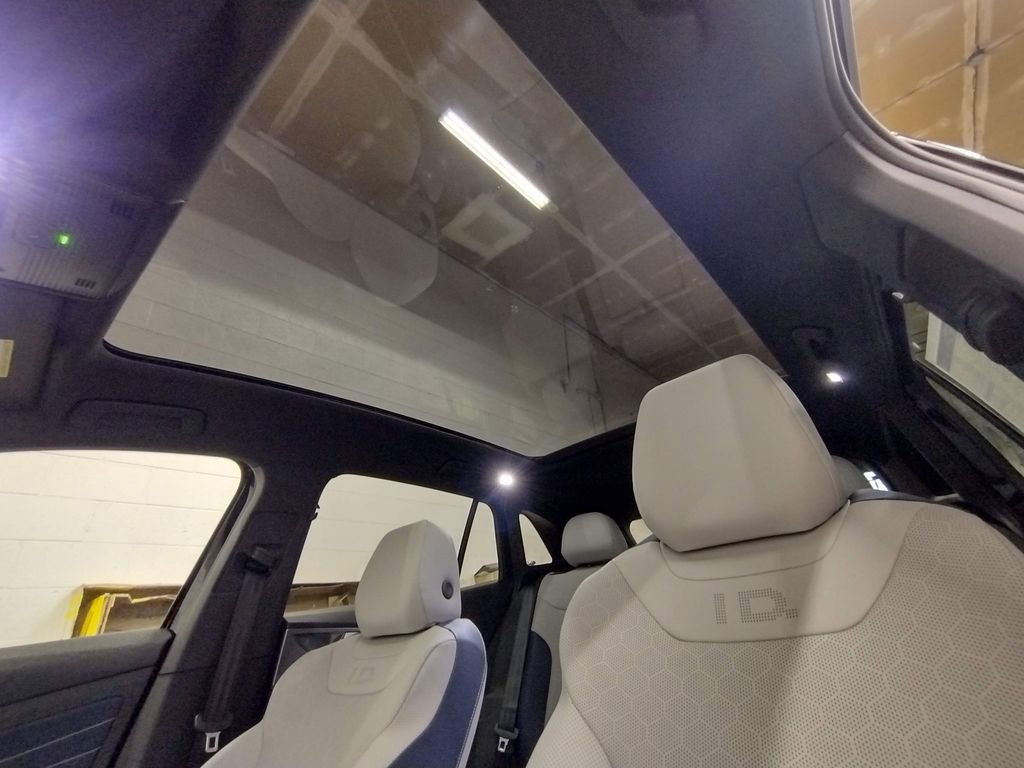 New 2026 Volkswagen ID.4 Pro S image 22