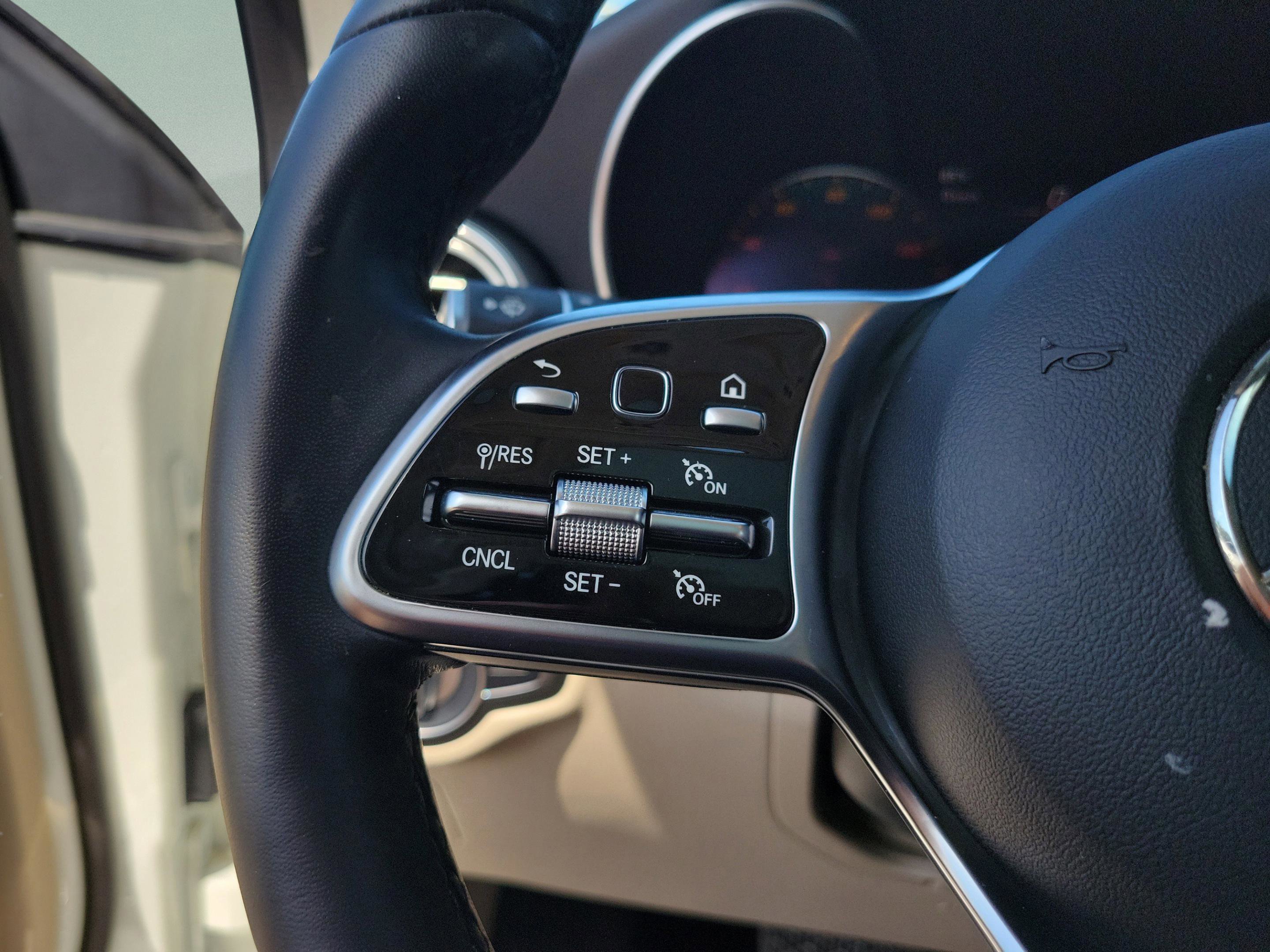Certified 2022 Mercedes-Benz GLC 300 4MATIC image 26