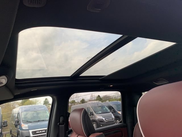 New 2026 RAM 1500 Limited AWD/4WD image 17
