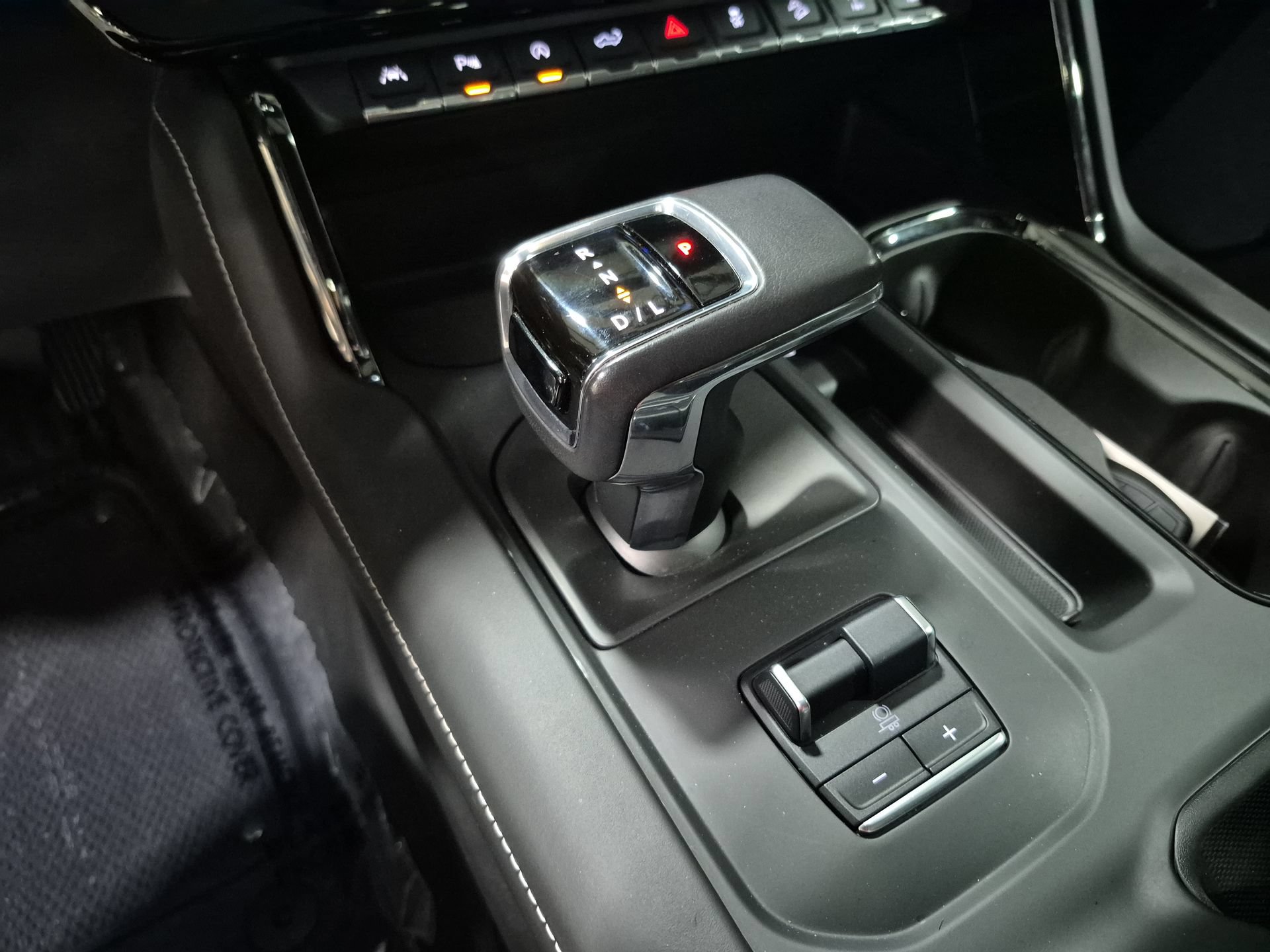 Used 2022 GMC Sierra 1500 AT4X AWD/4WD image 18