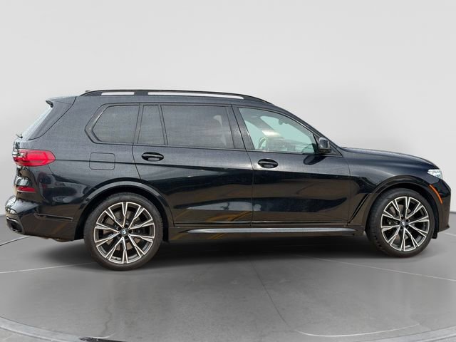 Used 2021 BMW X7 M50i AWD/4WD image 2