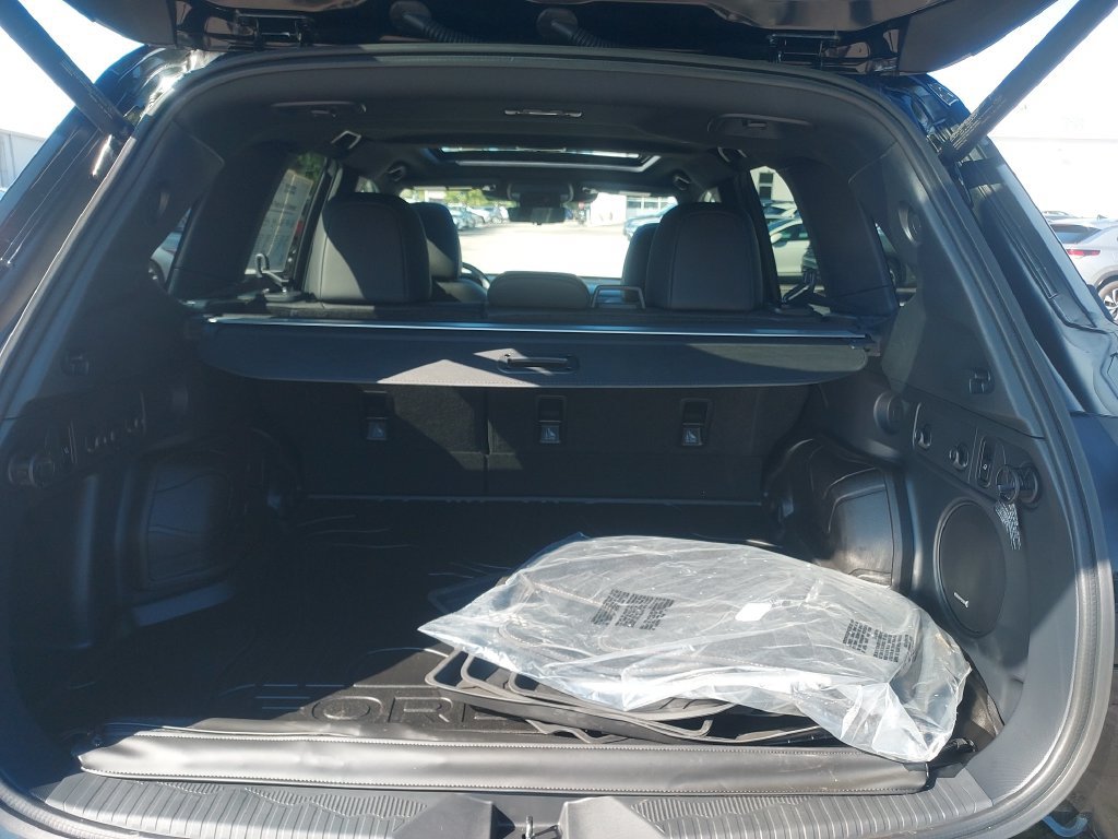 Certified 2026 Subaru Forester Touring AWD/4WD image 35