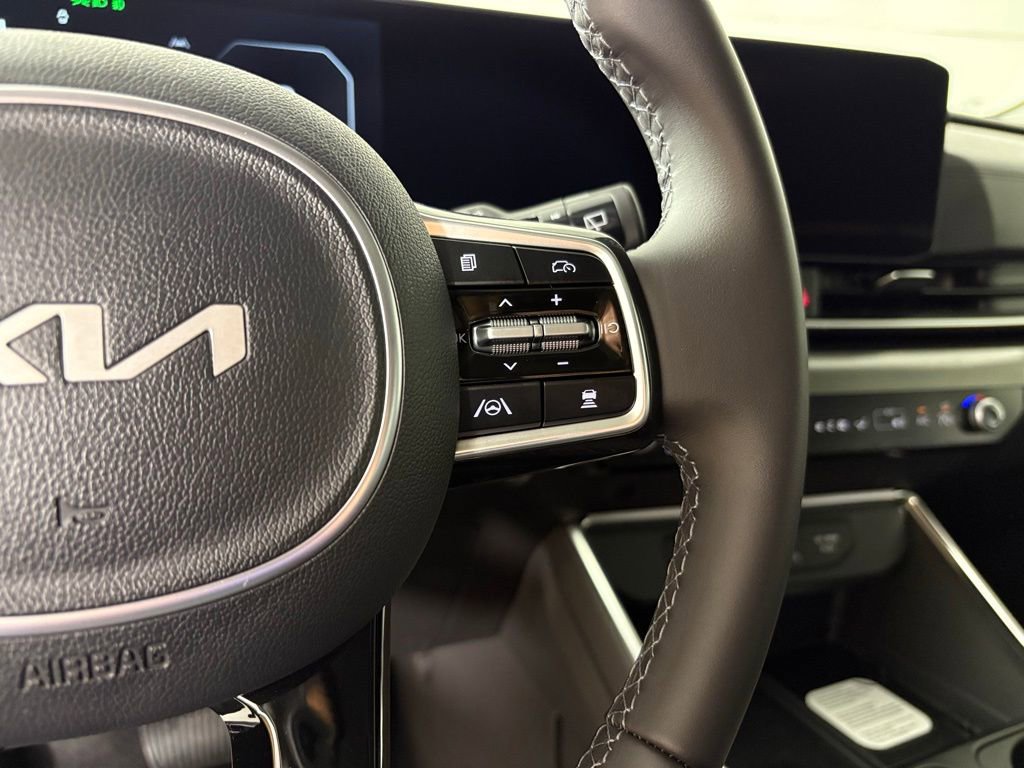 New 2026 Kia Carnival SX image 22