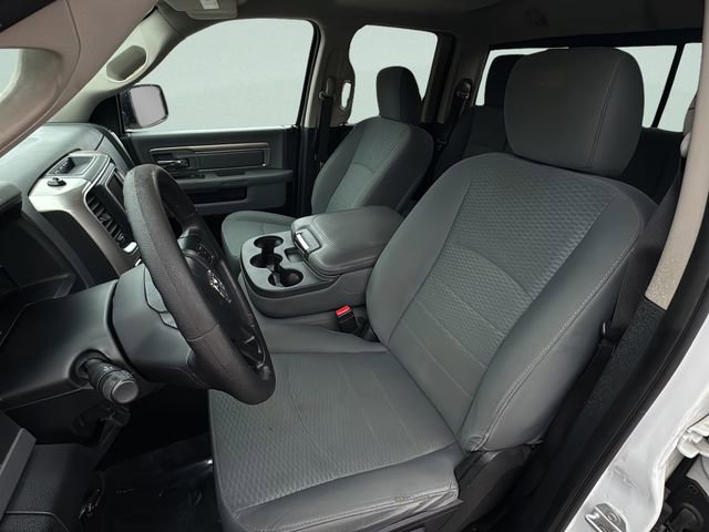 Used 2016 RAM 1500 Classic SLT image 9