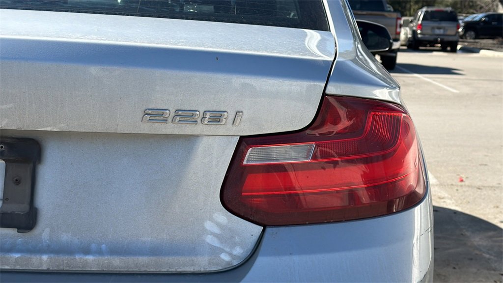 Used 2016 BMW 228i Coupe image 10