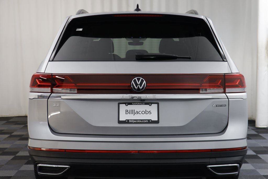Certified 2025 Volkswagen Atlas SE image 13