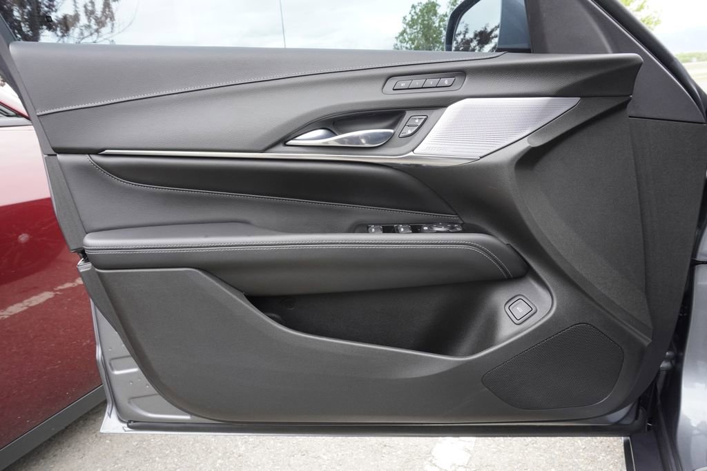 Used 2022 Cadillac CT4 Premium Luxury AWD/4WD image 17