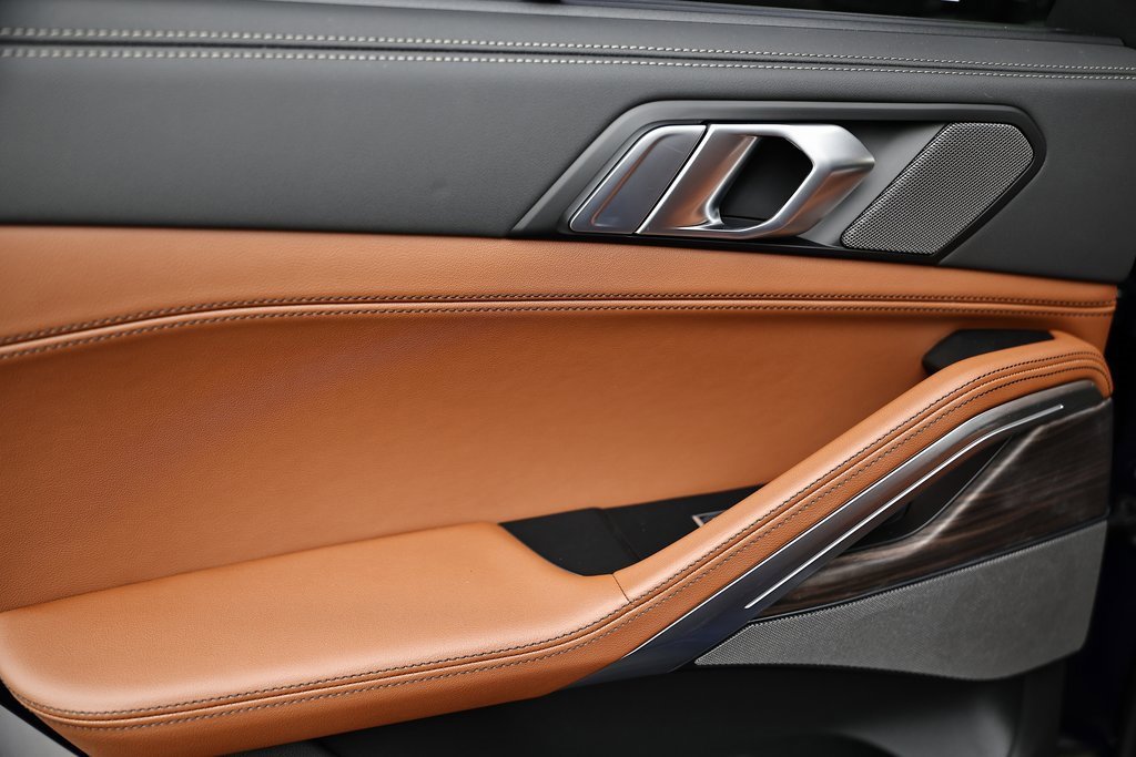 New 2026 BMW X6 M60i w/ Executive Package image 25