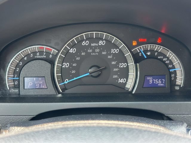 Used 2014 Toyota Camry SE FWD image 26
