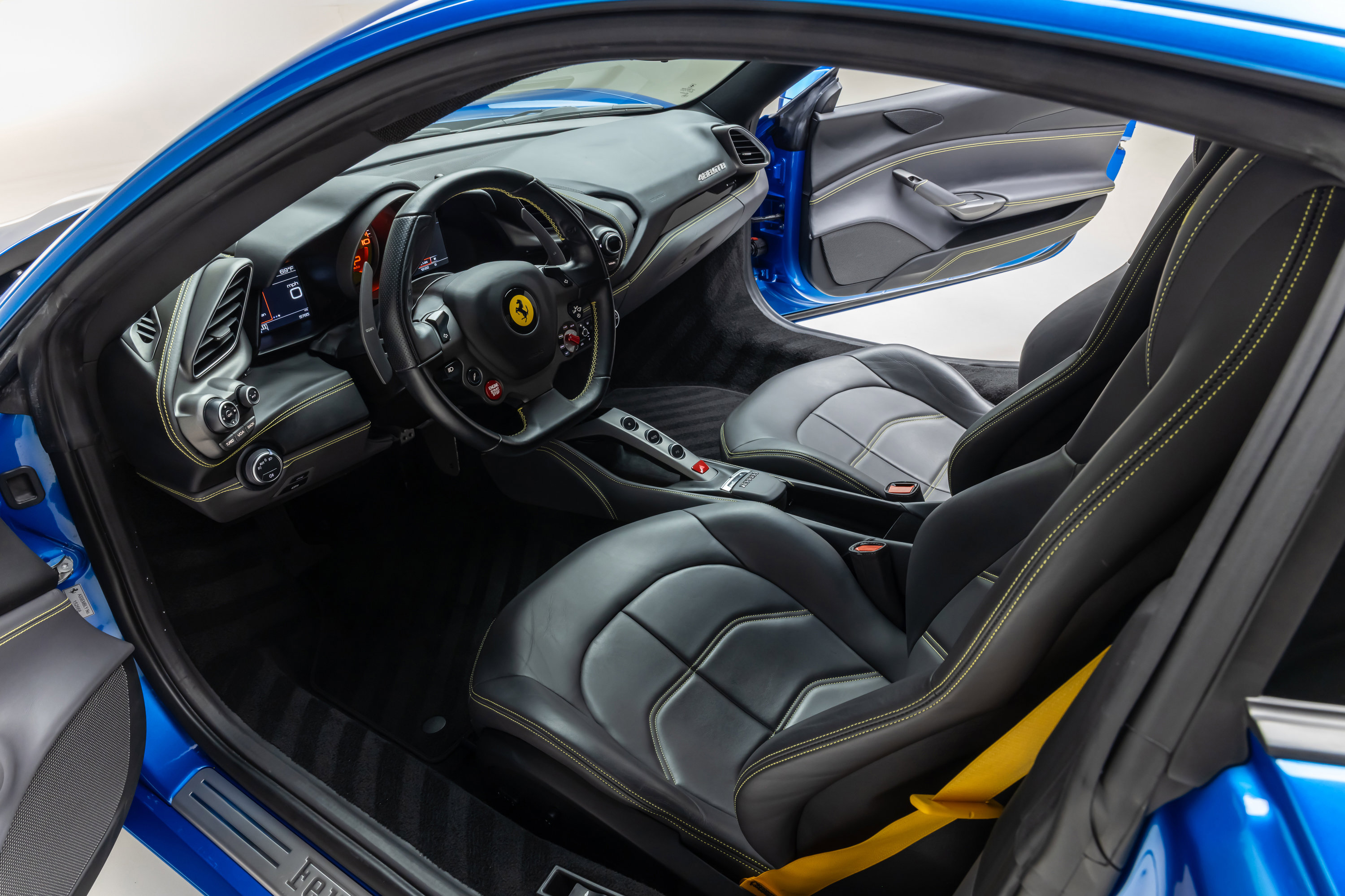 Certified 2018 Ferrari 488 GTB image 43