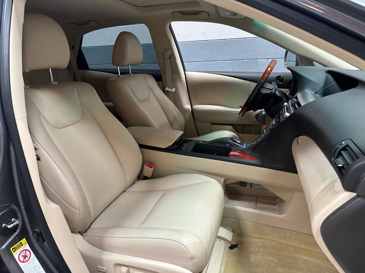 Used 2012 Lexus RX 450h AWD w/ Premium Pkg image 9