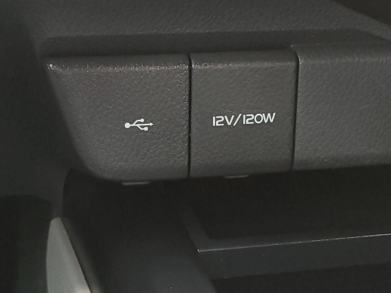 Used 2024 Toyota Camry SE FWD image 25