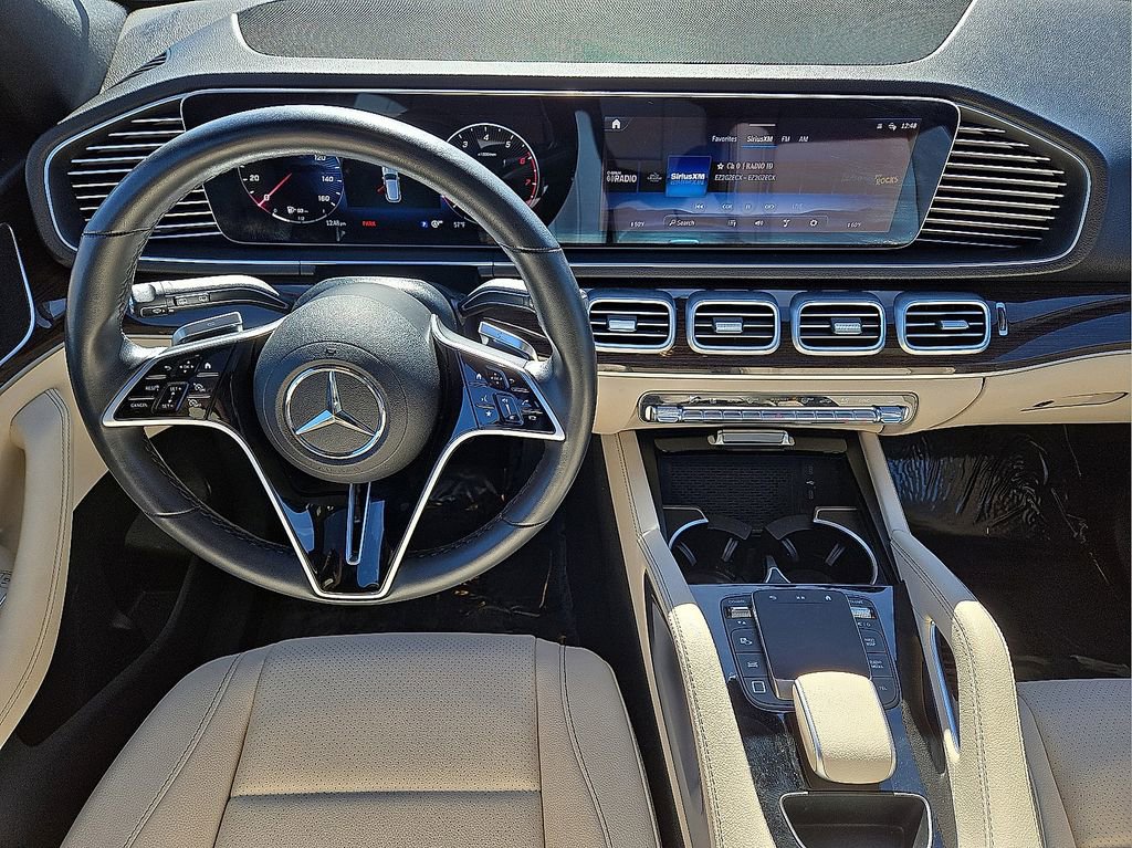 Used 2025 Mercedes-Benz GLE 450 4MATIC w/ Warmth & Comfort Package image 19