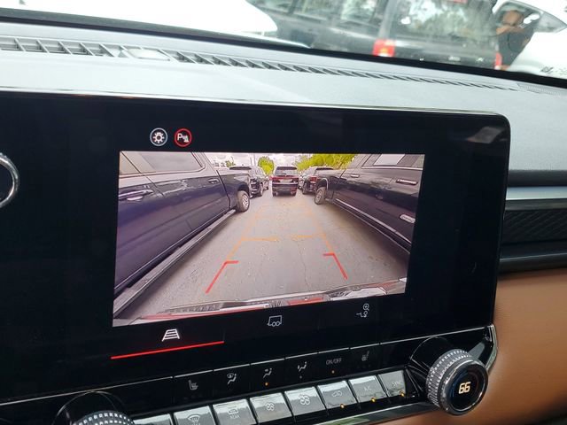 Used 2025 GMC Canyon AT4 w/ Nightfall Edition AWD/4WD image 21