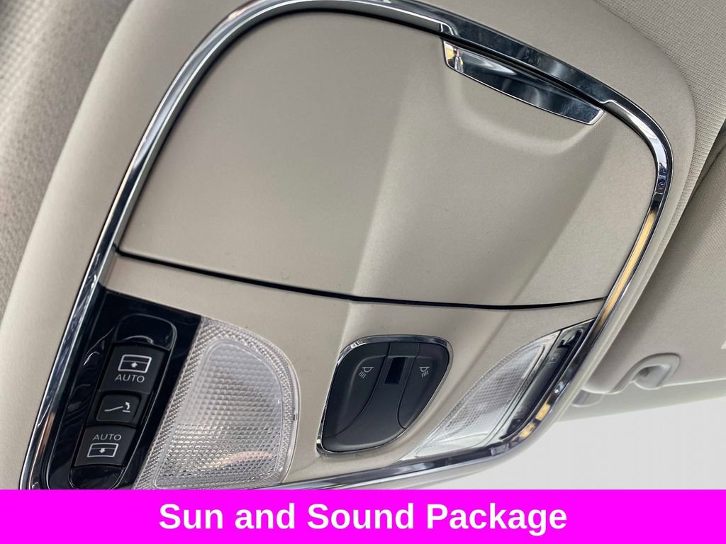 Used 2022 Jeep Cherokee Latitude Lux w/ Sun & Sound Group image 29
