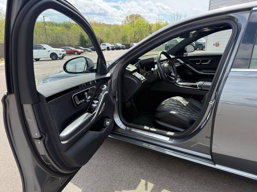 Used 2022 Mercedes-Benz S 580 4MATIC Sedan image 19