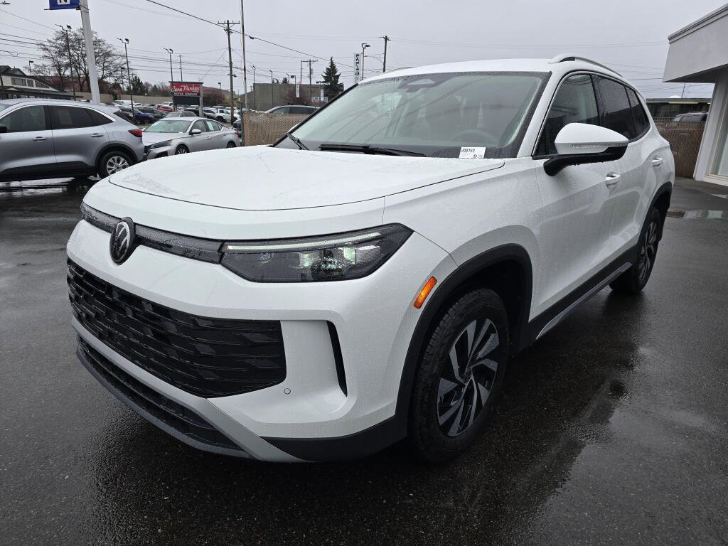 New 2026 Volkswagen Tiguan S image 8