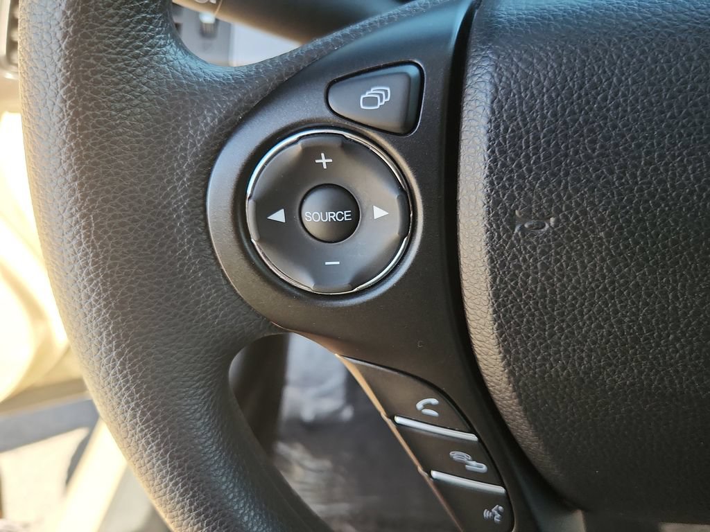 Used 2013 Honda Accord LX image 19