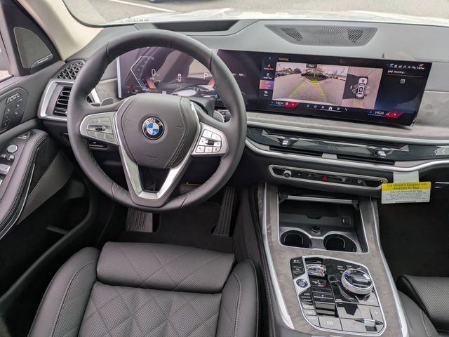New 2026 BMW X7 xDrive40i w/ Executive Package image 17
