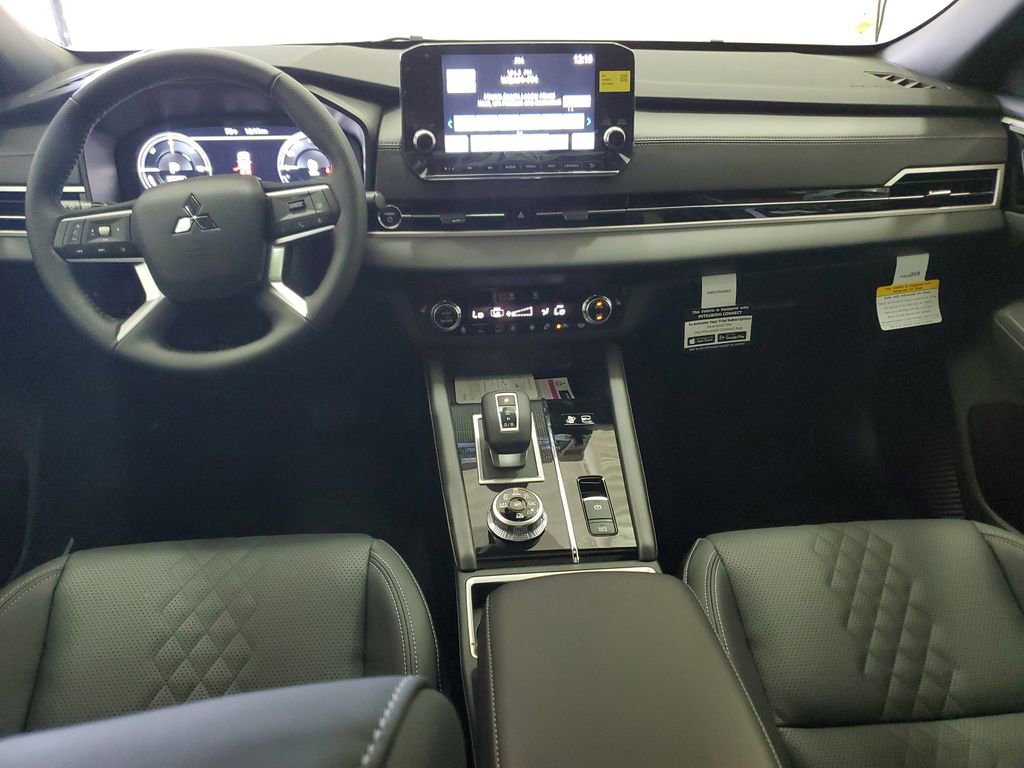 New 2025 Mitsubishi Outlander SEL Black Edition image 17
