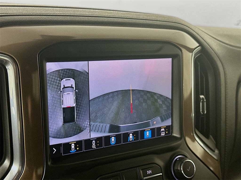 Used 2021 Chevrolet Silverado 2500 High Country w/ Z71 Off-Road Package image 20