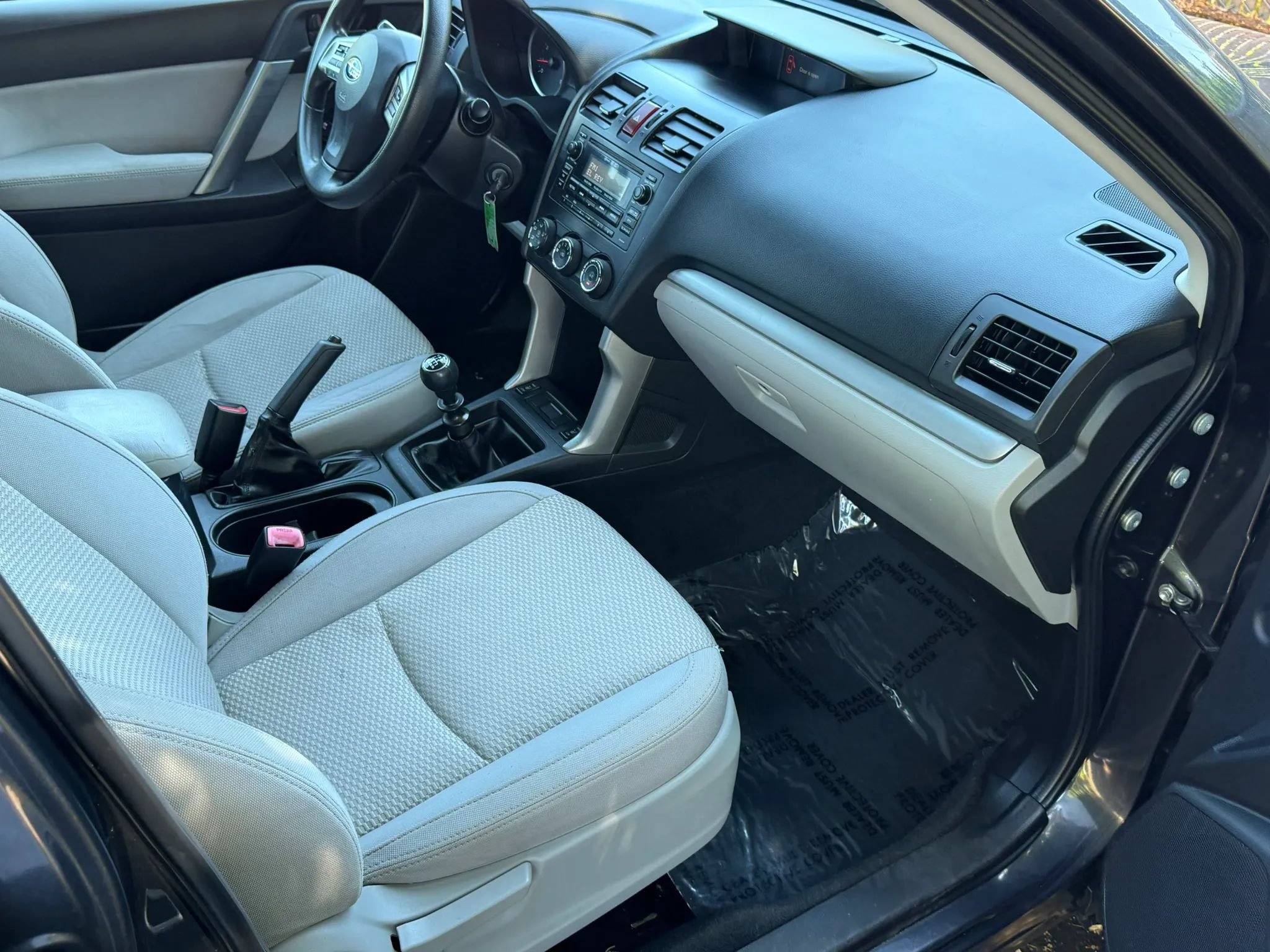 Used 2014 Subaru Forester 2.5i Premium w/ Popular Package #2 AWD/4WD image 13