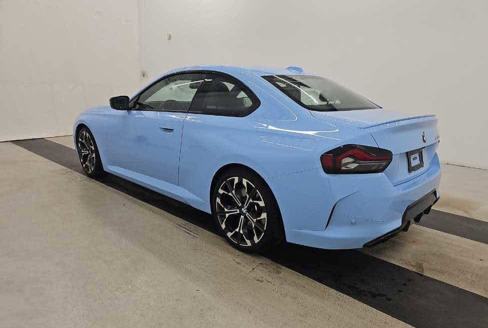 Used 2025 BMW M240i Coupe RWD image 6