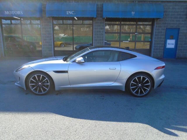 Used 2016 Jaguar F-TYPE Coupe image 8