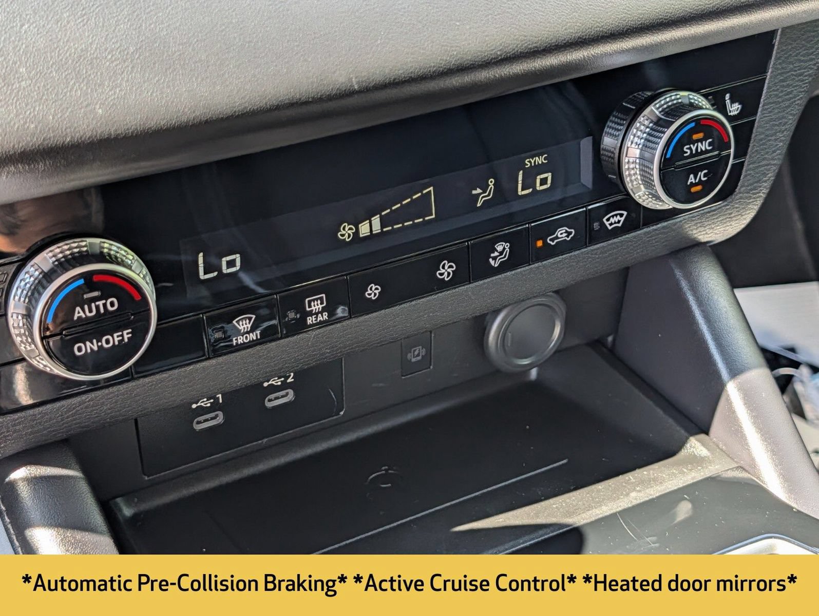 Used 2025 Mitsubishi Outlander SE AWD/4WD image 7