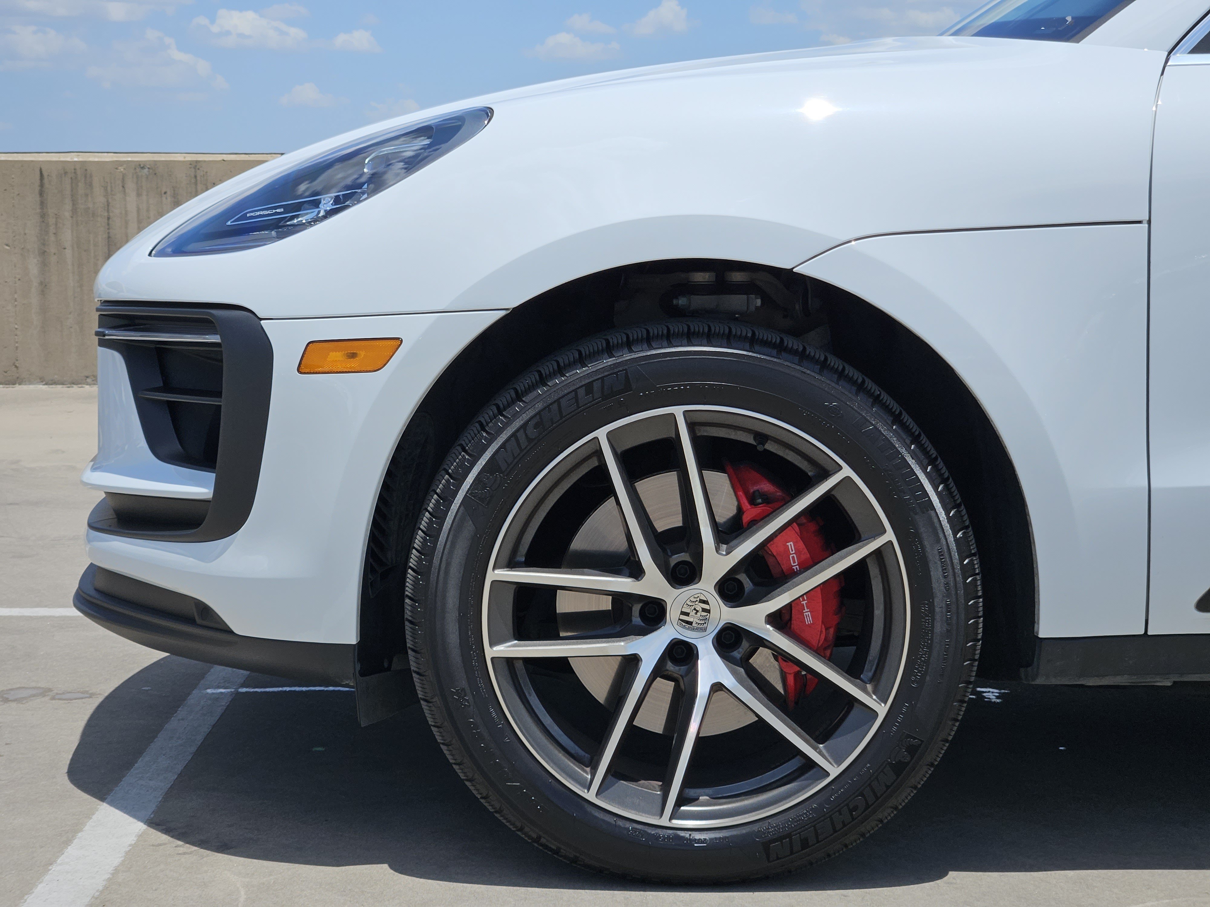 Certified 2026 Porsche Macan S AWD/4WD image 13