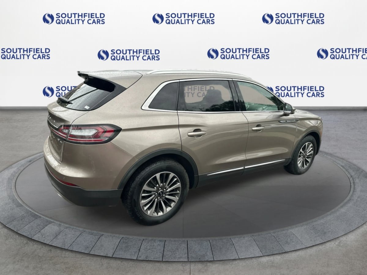 Used 2020 Lincoln Nautilus Premier w/ Equipment Group 101A AWD/4WD image 7
