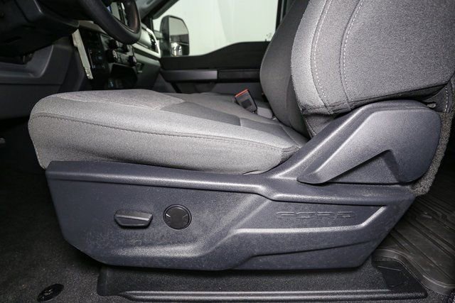 Used 2025 Ford F350 XLT image 36