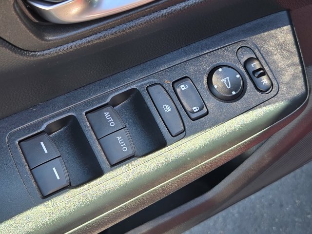 Certified 2025 Honda CR-V Sport image 17