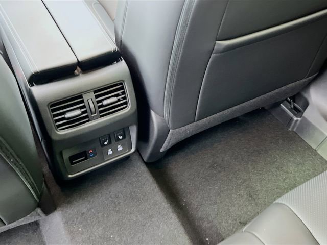 New 2026 Nissan Rogue Platinum w/ Platinum Premium Package image 24