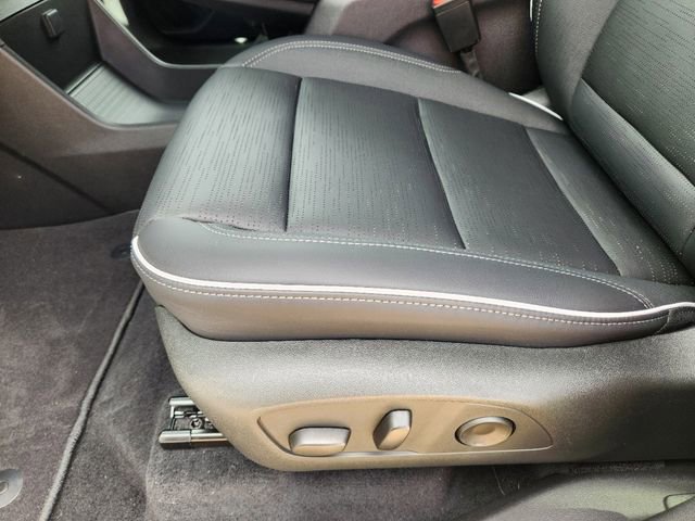 New 2025 Buick Enclave Sport Touring w/ Super Cruise Package FWD image 18